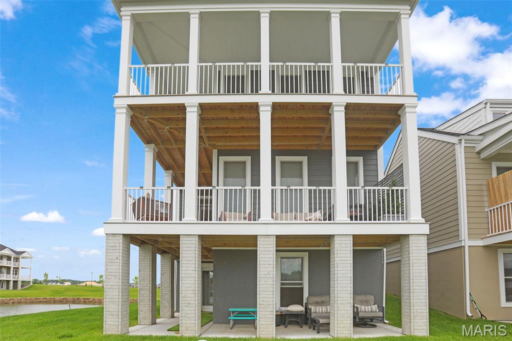 New Town At St Chas #15 - Residential