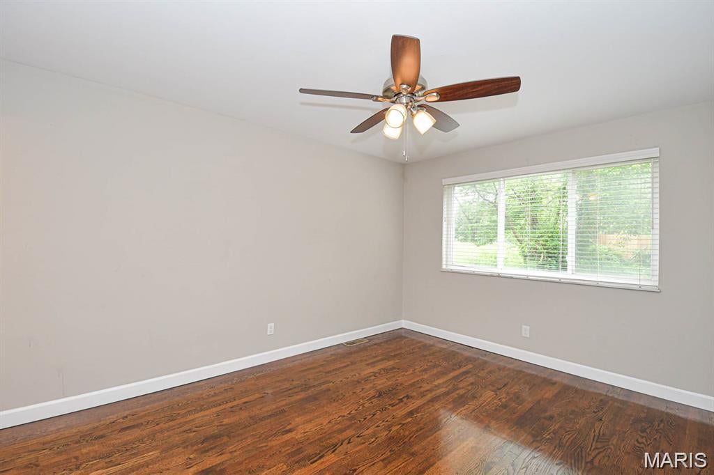 Balsons Sub Of Shaftesbury Heights - Residential Lease