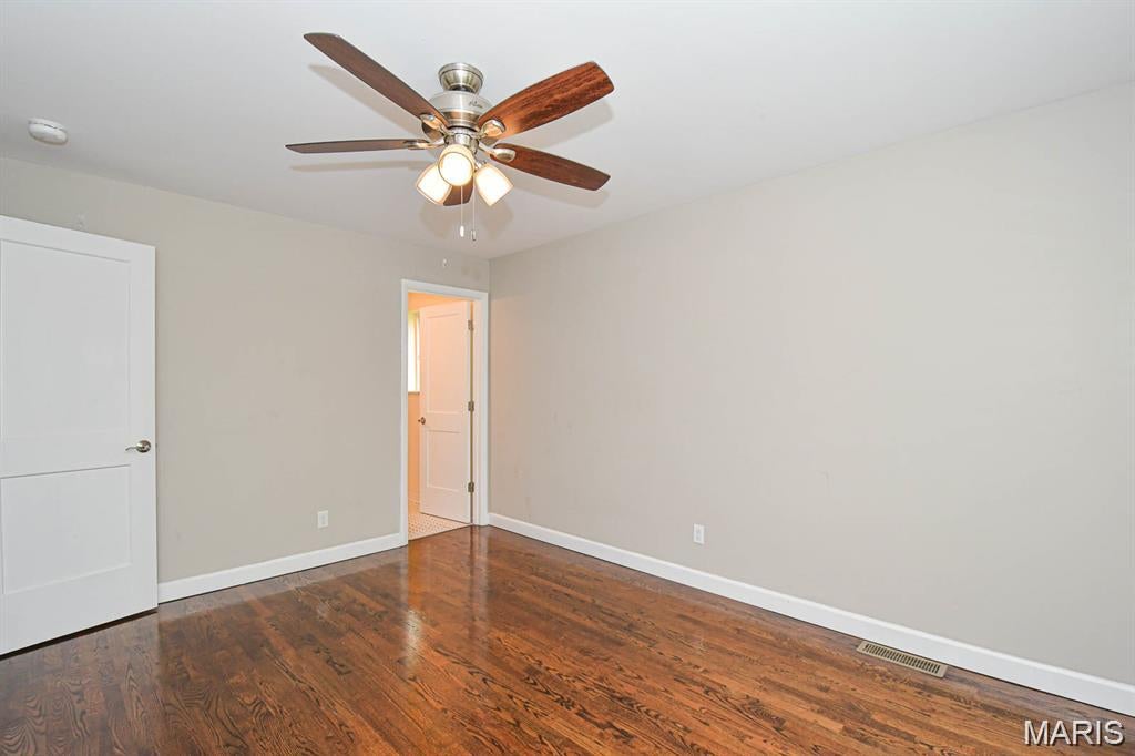 Balsons Sub Of Shaftesbury Heights - Residential Lease