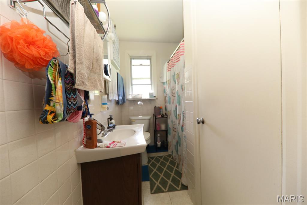 Adair Gardens Anx - Residential