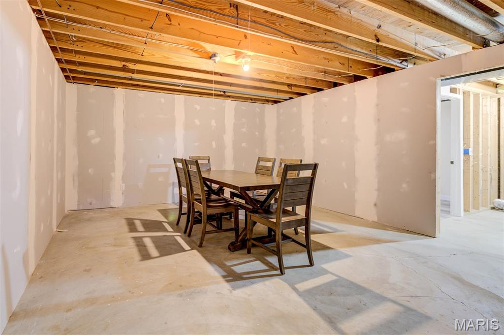 Wedgewood Village 02 - Residential