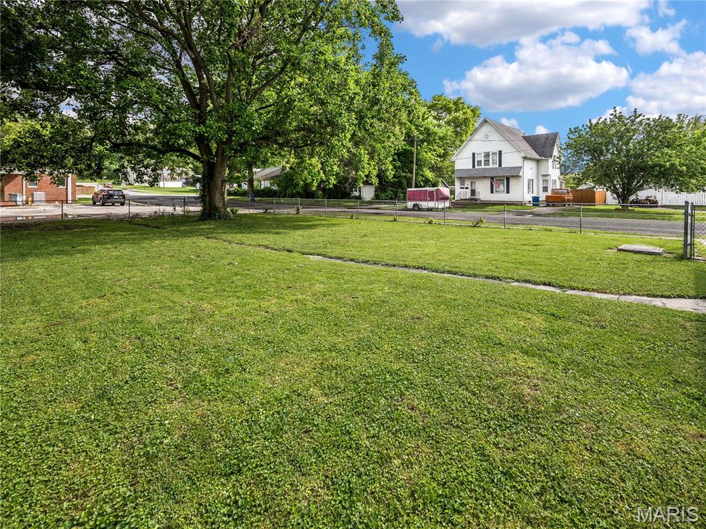 Caseyville 1st Add - Residential