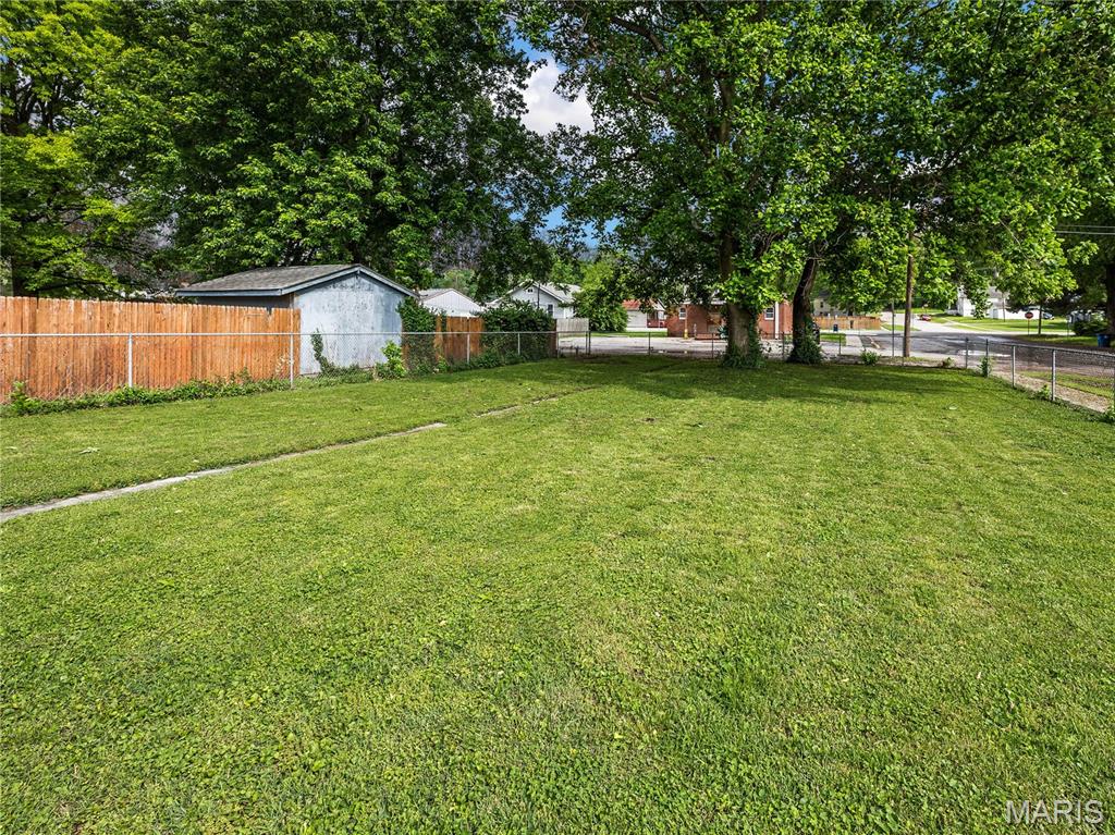 Caseyville 1st Add - Residential
