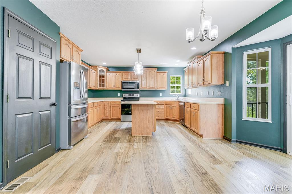 Oak Land Hills - Residential
