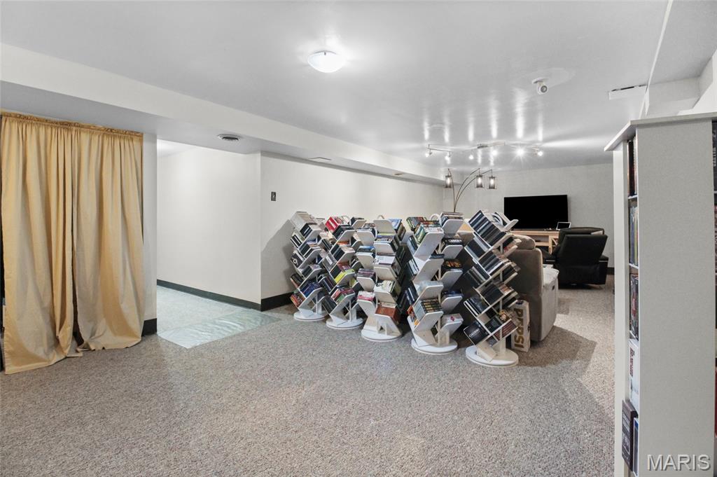 Whitney Chase South 1 - Residential