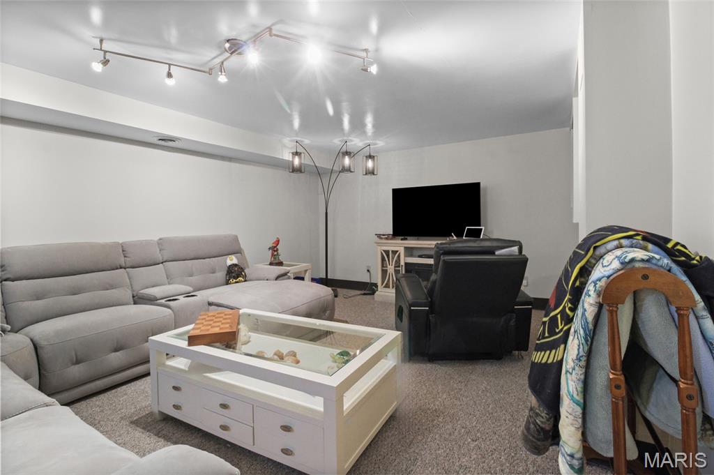 Whitney Chase South 1 - Residential