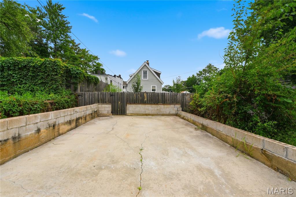 Forest Park Home Place - Residential