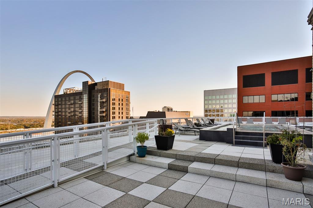 Marquette Bldg 2nd Residential - Residential