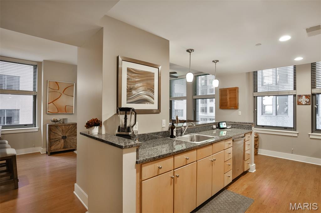 Marquette Bldg 2nd Residential - Residential