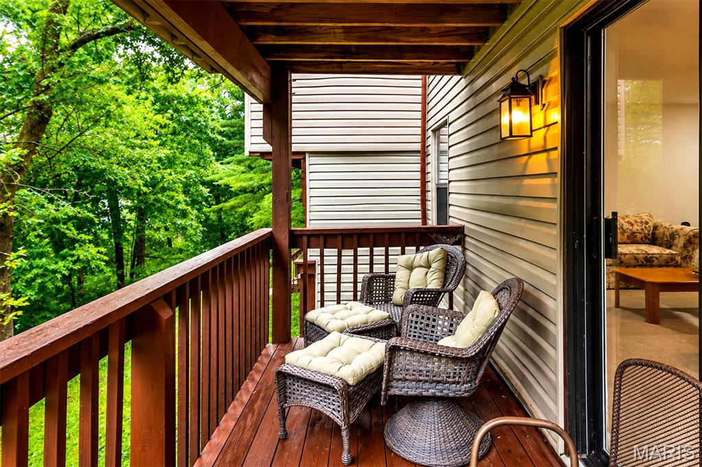 Chesterfield Village Twnhms A - Residential