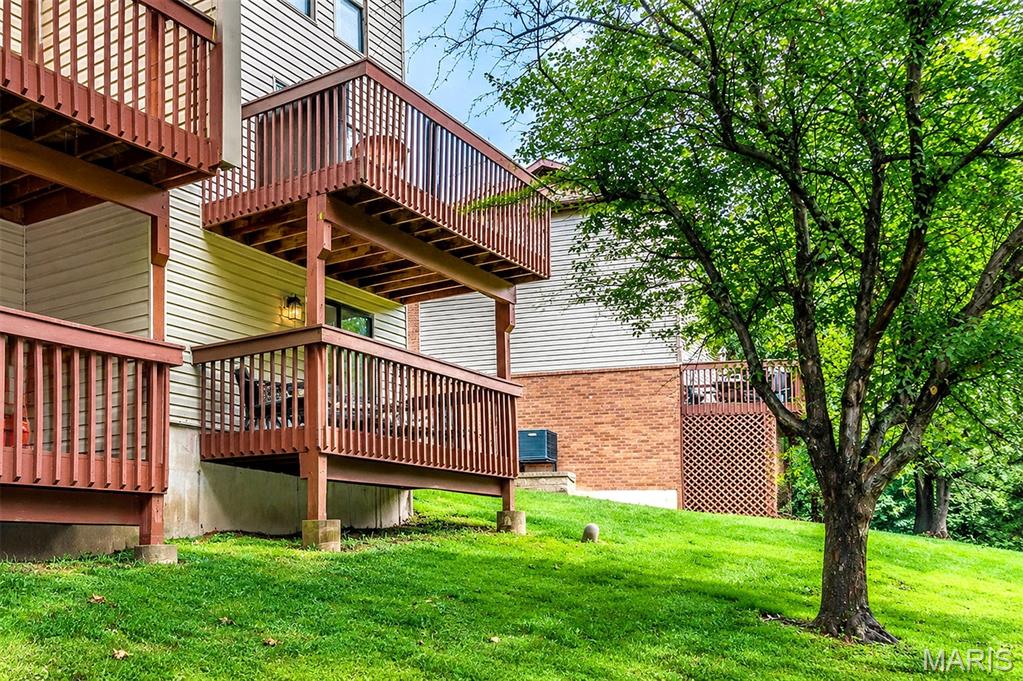 Chesterfield Village Twnhms A - Residential