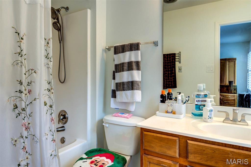 Chesterfield Village Twnhms A - Residential
