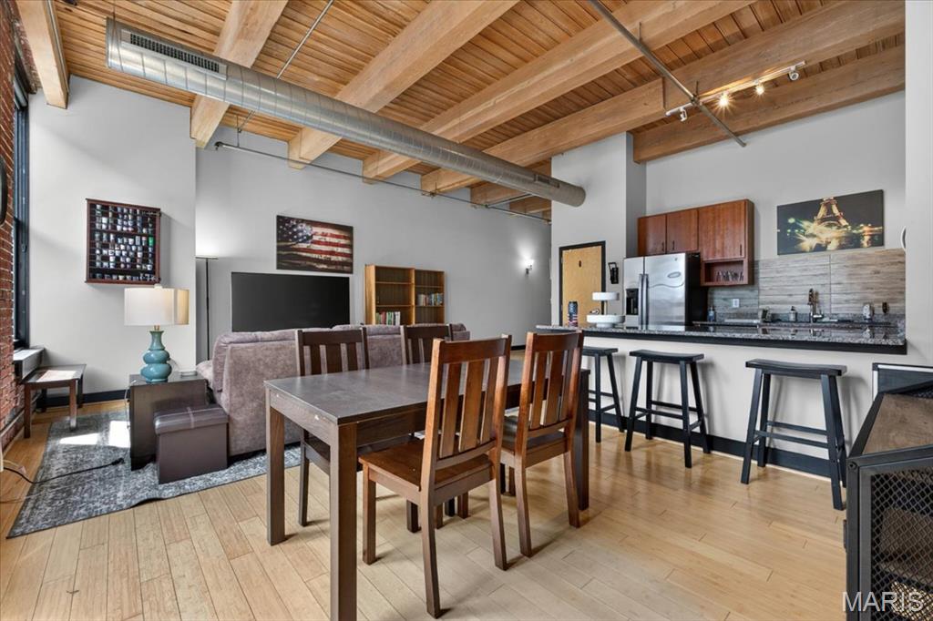 Lucas Lofts Condo Bldg 517 - Residential