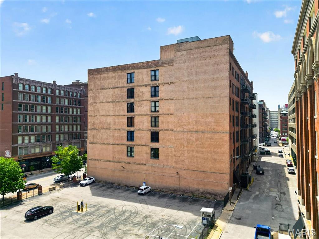 Lucas Lofts Condo Bldg 517 - Residential