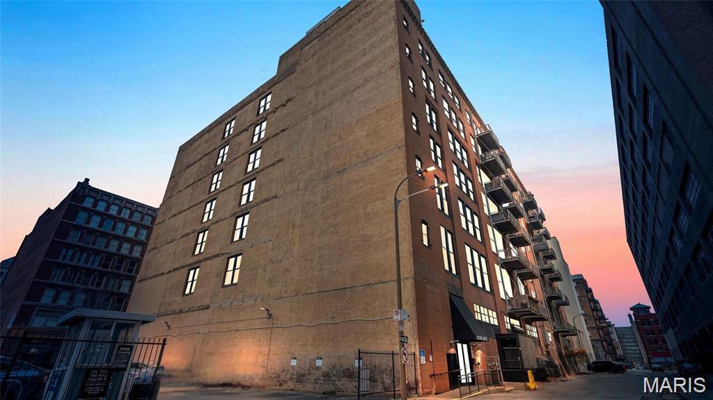 Lucas Lofts Condo Bldg 517 - Residential