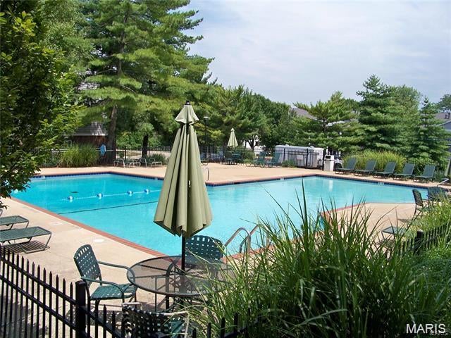 Fern Ridge Condo 4 - Residential