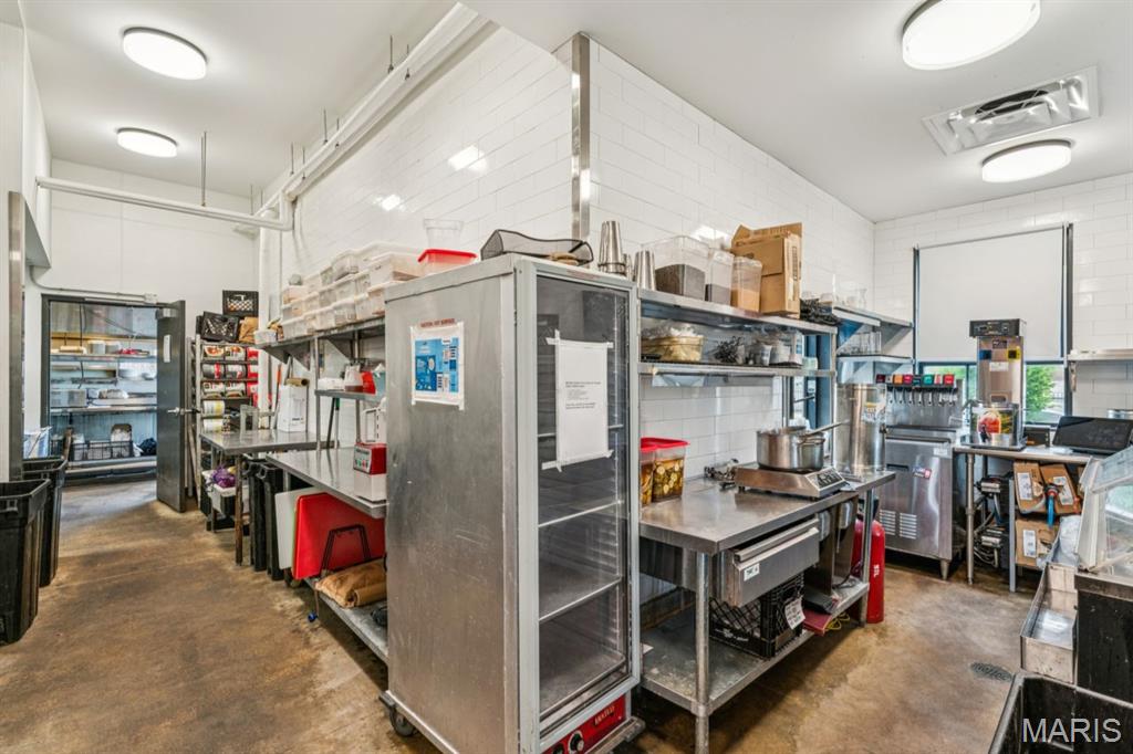 Shaw Add - Commercial Lease