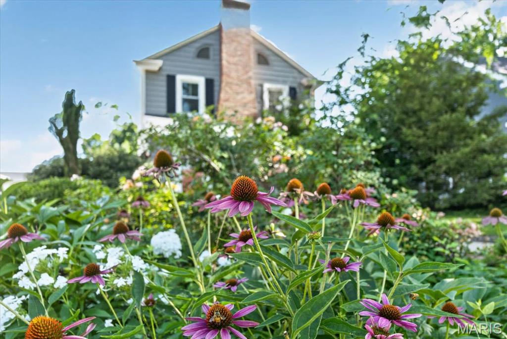 Martha McKnight Estate - Residential