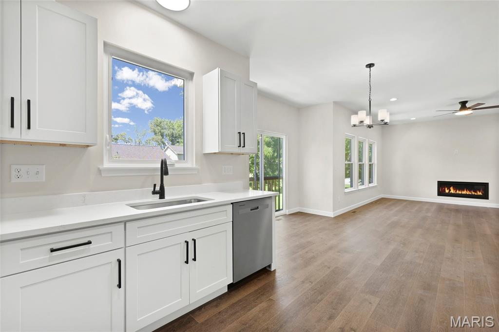 Valley Pk - Residential