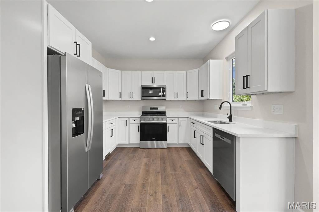 Valley Pk - Residential