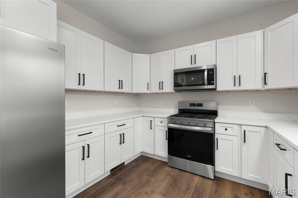 Valley Pk - Residential