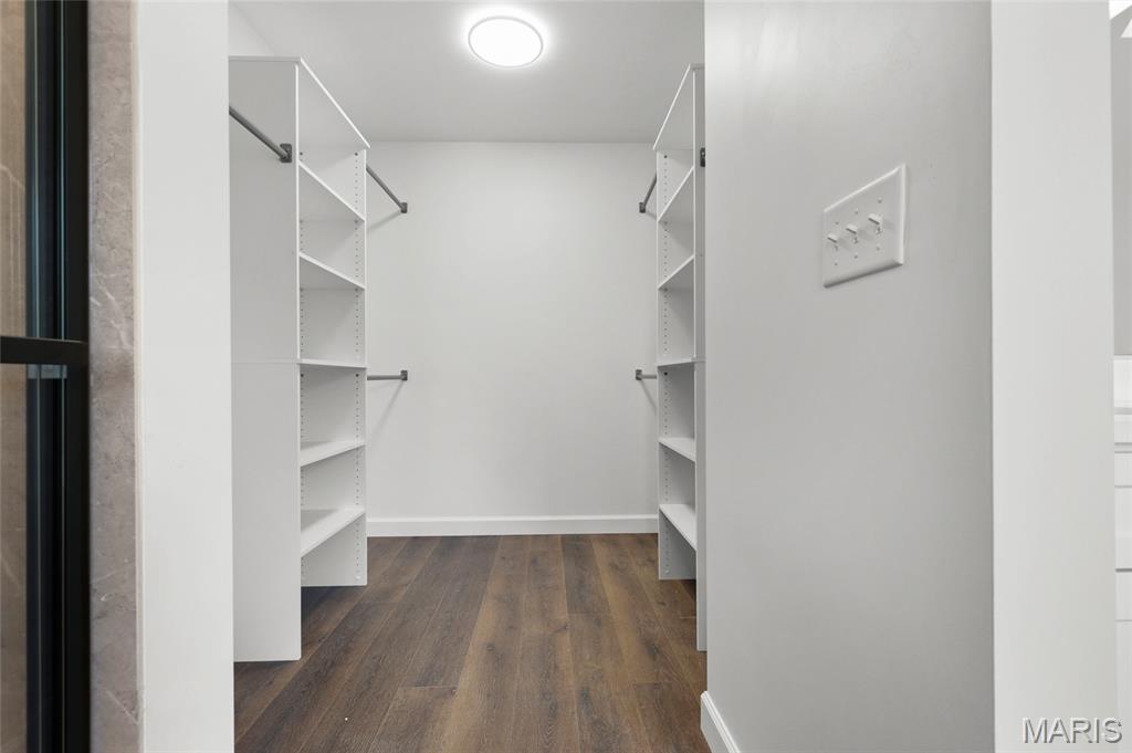 Valley Pk - Residential