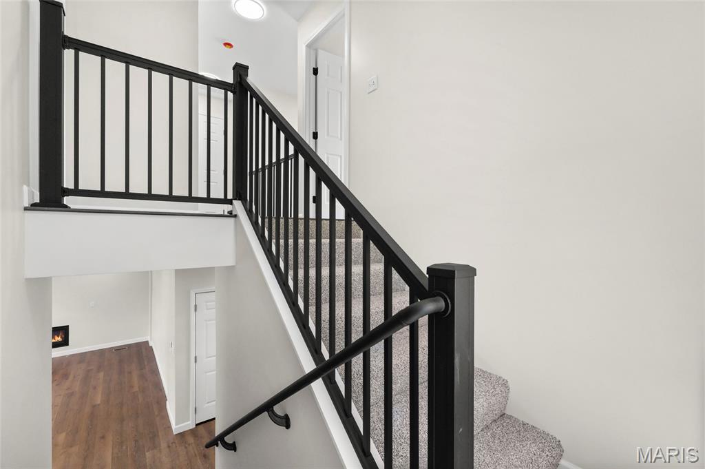 Valley Pk - Residential