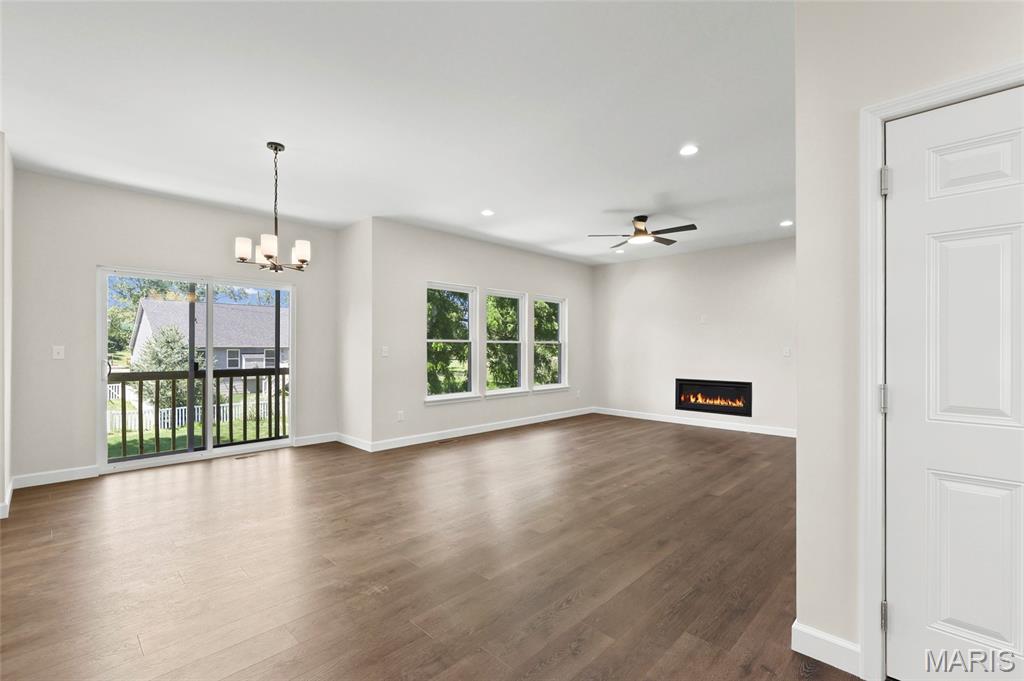 Valley Pk - Residential