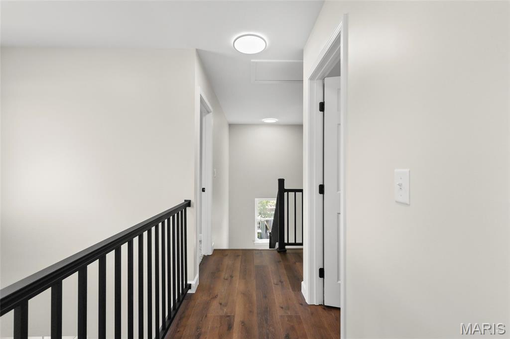 Valley Pk - Residential