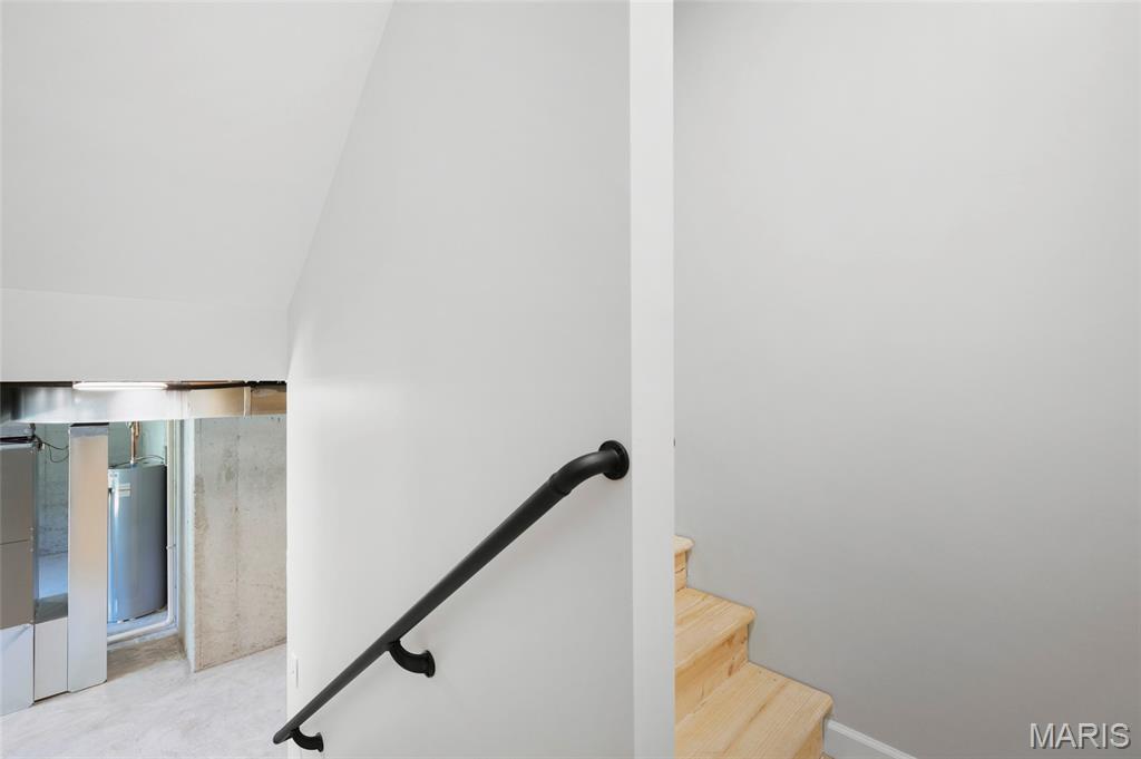 Valley Pk - Residential