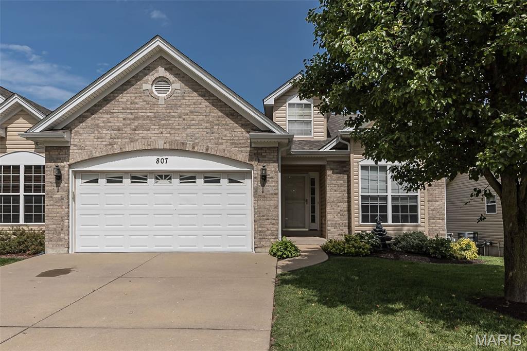 Maintenance Free Ranch Villa in sought after Villages of Walden Pond. Entering the home you will notice the Beaming Vaulted ceilings, crown molding and extended family room with Luxury Vinyl flooring. The master suite offers vaulted ceilings, his and hers closets, double bowl vanity and walk in shower. Kitchen has ample counter space with tile back splash and vaulted ceilings. Enjoy a relaxing evening on the maintenance free deck. The finished walkout lower level includes a recreation room, bedroom and full bath. The recreation room offers plenty of space for entertaining, office or craft space plus additional lower level storage. Two car extended garage for all of your storage needs! New roof, siding and gutters in 2025. New Deck sliding door and 6 windows in 2025. 
Won’t last long!! Make appointment now.