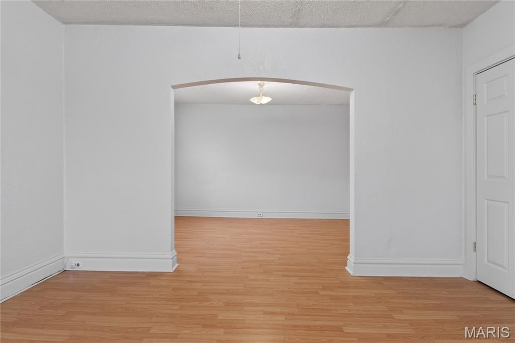 Grand Meramec Park Add - Commercial Sale