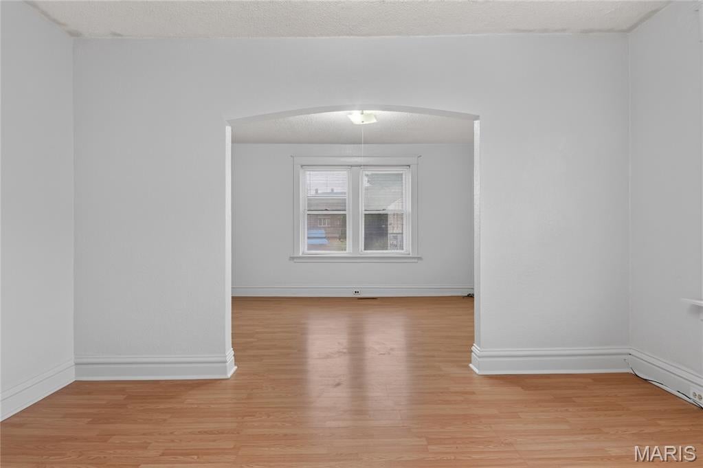 Grand Meramec Park Add - Commercial Sale