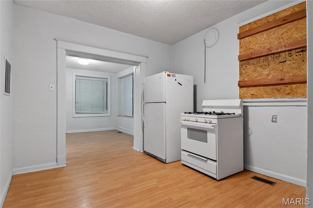 Grand Meramec Park Add - Commercial Sale