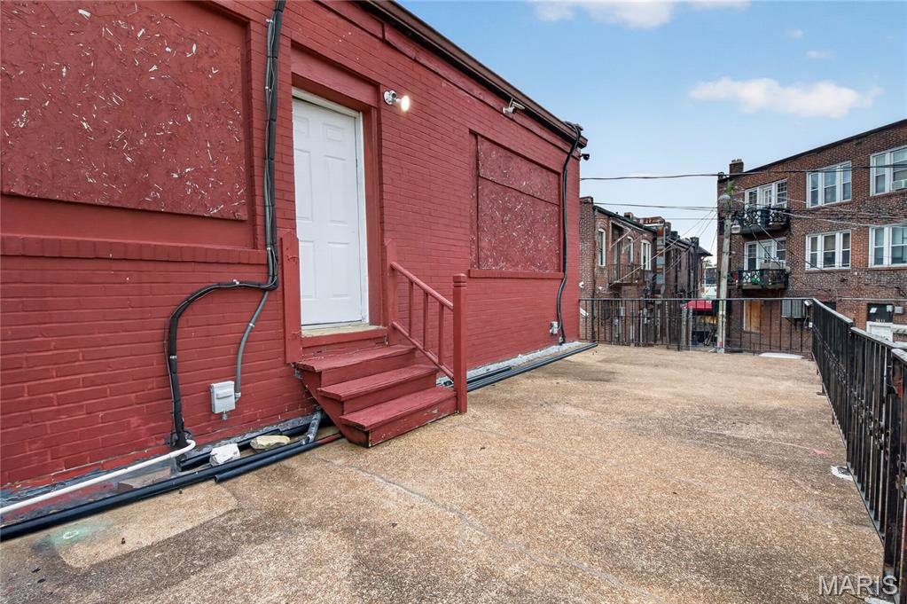 Grand Meramec Park Add - Commercial Sale