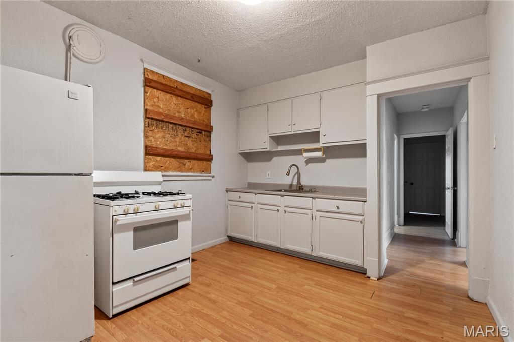 Grand Meramec Park Add - Commercial Sale