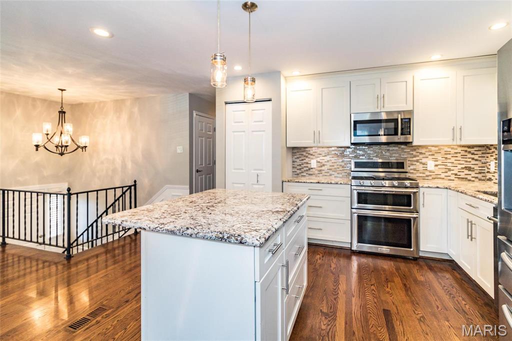 3 bed/3 full bath home is a must see! No detail has been missed, high end finishes. Refin hardwood flrs. 2 car ovrsz attached garage. 20x20 comp deck, lg treed yard w/ 6ft priv fence. Huge, vaulted great room addn. Kitchen: Tall, white shaker style cabinets w/ soft close cab & drawers. Stainless appl- Dbl oven gas range, french door fridge, newer dishwasher, microhood. Gorgeous, granite countertops, center island w/seating. 2 Full baths on main level-1 is an ensuite in primary bdrm - newer w/ marble tops, tiled tub/shower area w/ tiled niche shelves. Tile flrs. All 3 bdrms have fans, sliding doors & organizers. Sep linen closet. LL- addl, flexible space w/ newer full bath - tiled shower w/ niches & tile flr, fin laundry area, addl storage. Poss sleeping area. Rent inc: ingrnd sprinkler system-open/close/maintained, lawn fertillization, maint of HVAC, qtrly pest control. Credit/Background check. Pets neg. Immediate avail. Owner/Agent.
