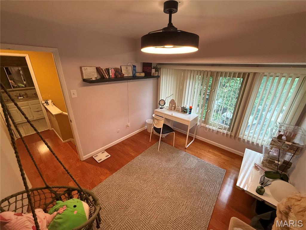 Rossridge Twnhs Condo - Residential