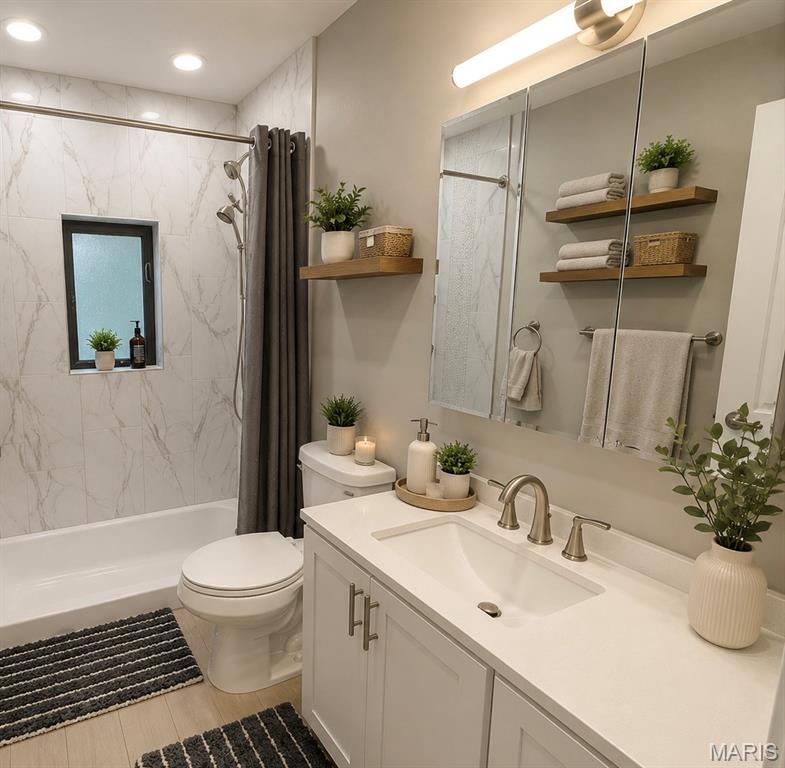 Rossridge Twnhs Condo - Residential