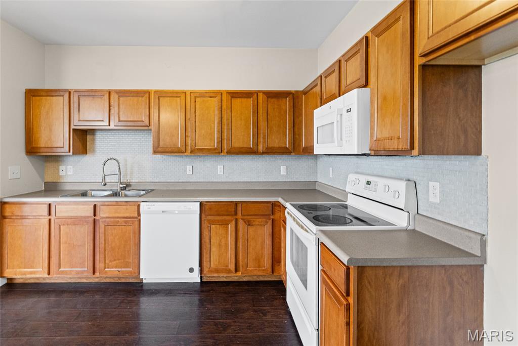Larkin Mdws Ph 04 - Residential