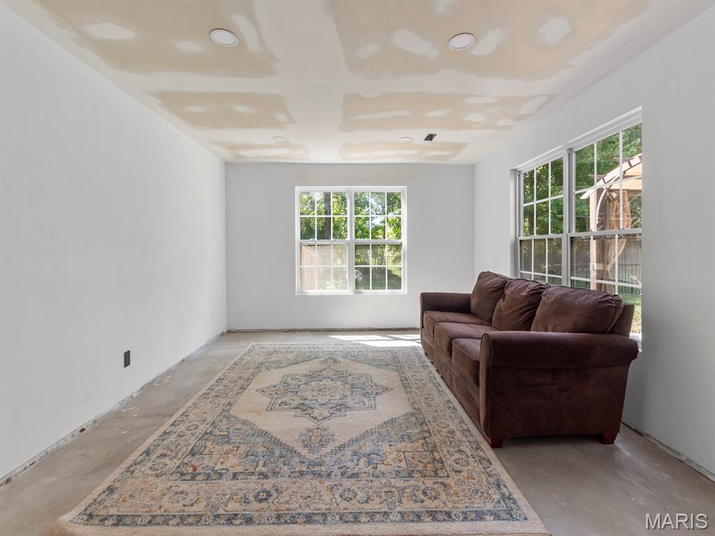 Woodfield Lake Estates - Residential