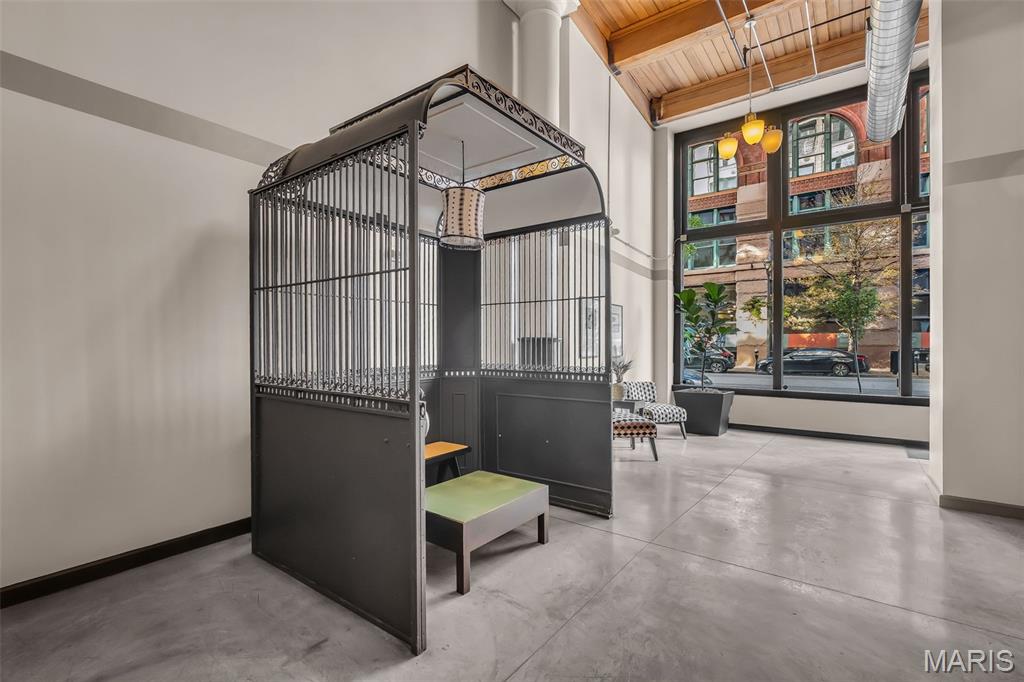 Dorsa Lofts Condo - Residential