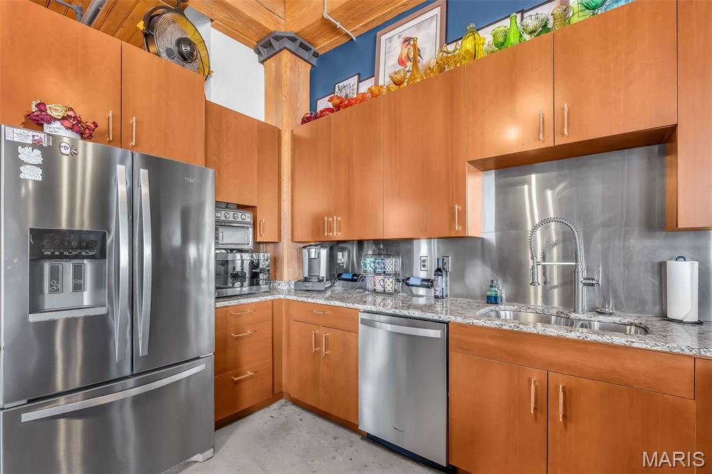Dorsa Lofts Condo - Residential