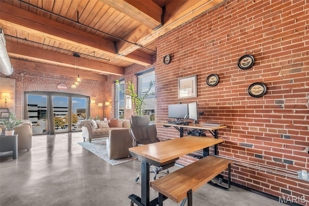 Dorsa Lofts Condo - Residential