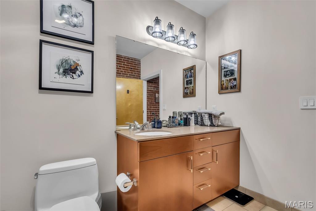 Dorsa Lofts Condo - Residential