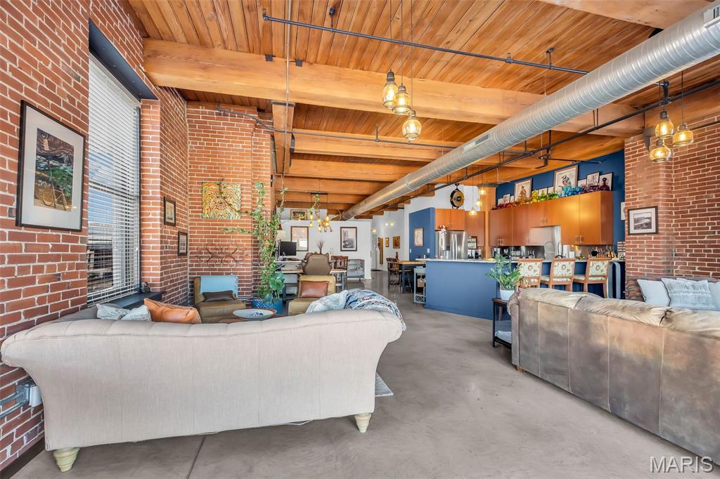 Dorsa Lofts Condo - Residential