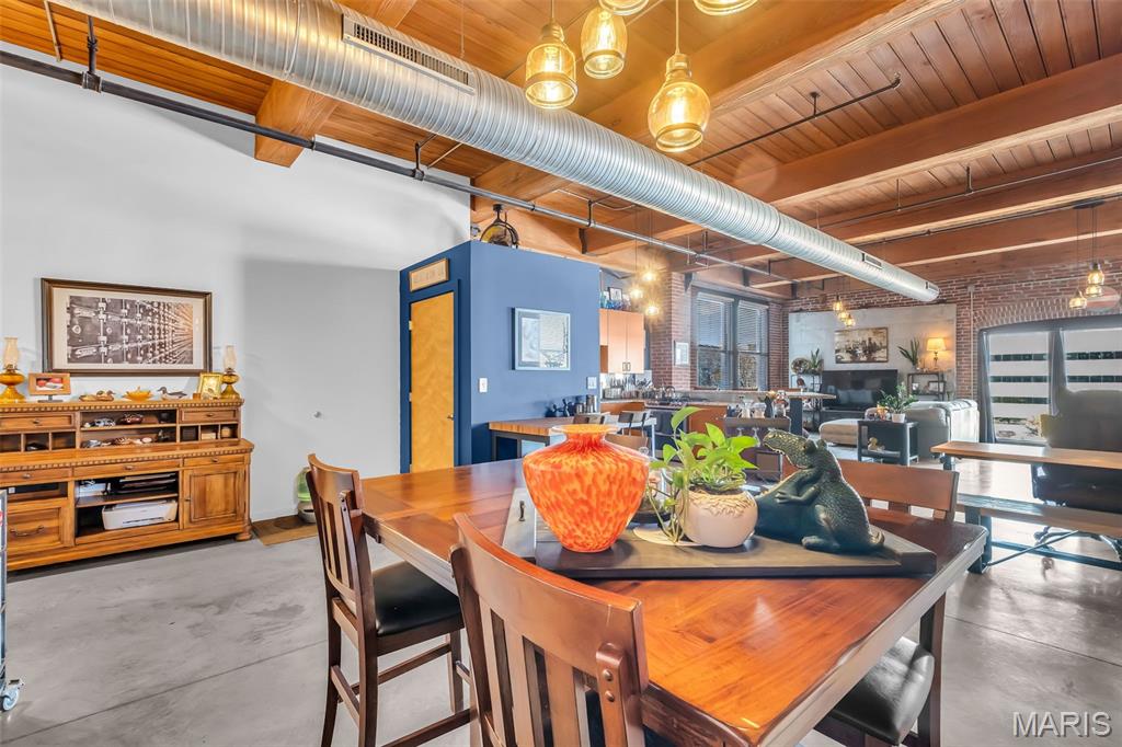 Dorsa Lofts Condo - Residential