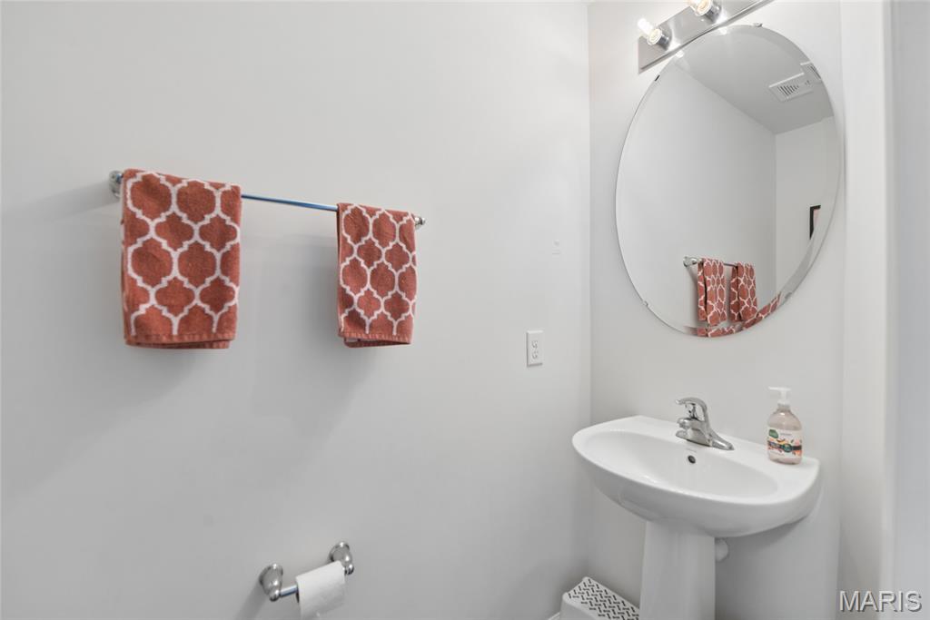 Charlestowne Place #4 - Residential