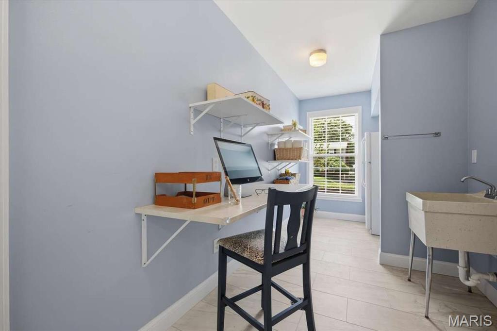 Royal Acres - Residential