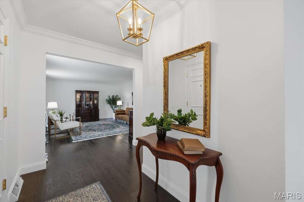 Royal Acres - Residential